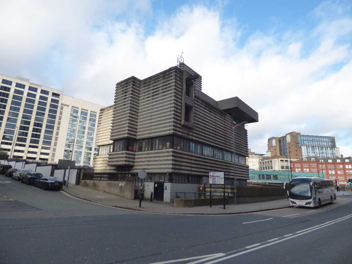 Birmingham New Street Signal Box - A Brutalist Architecture Gem!