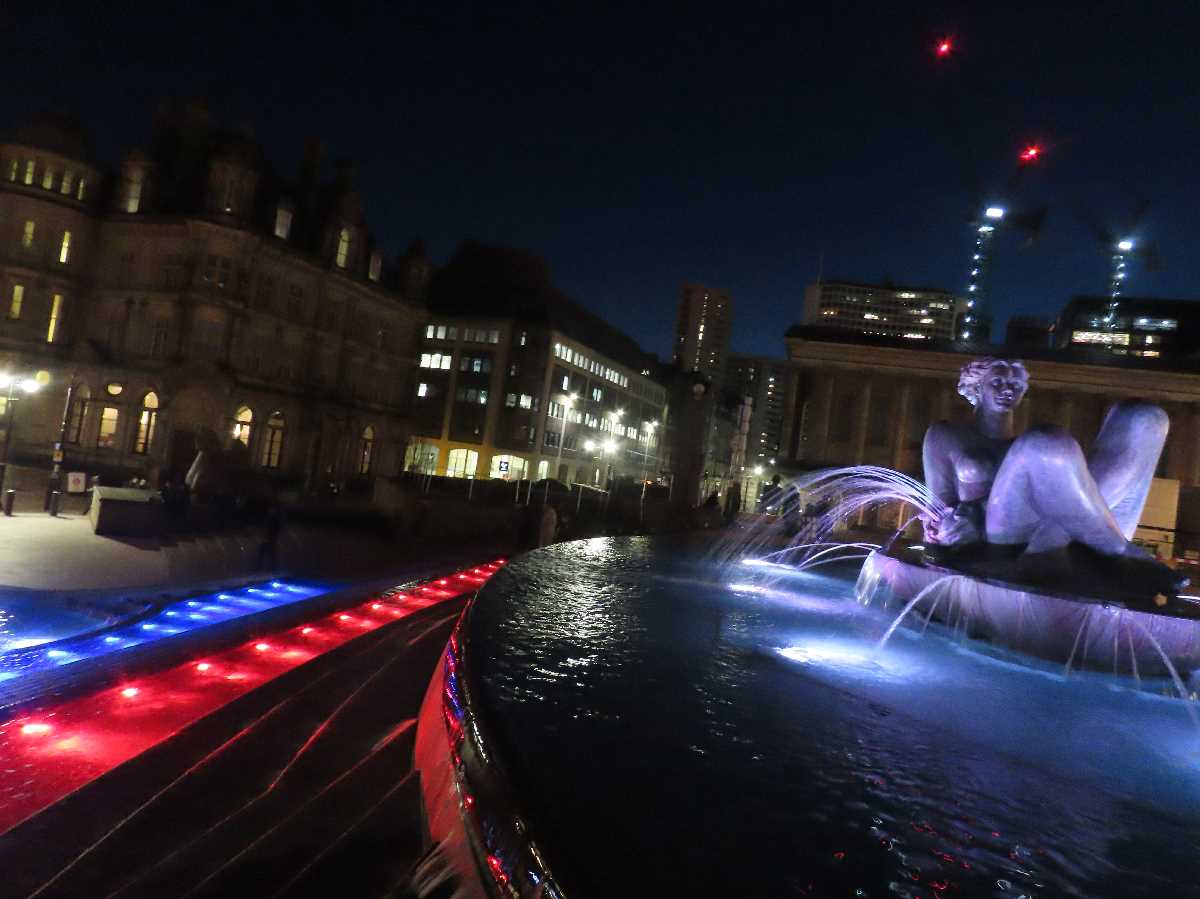 Floozie in the Jacuzzi