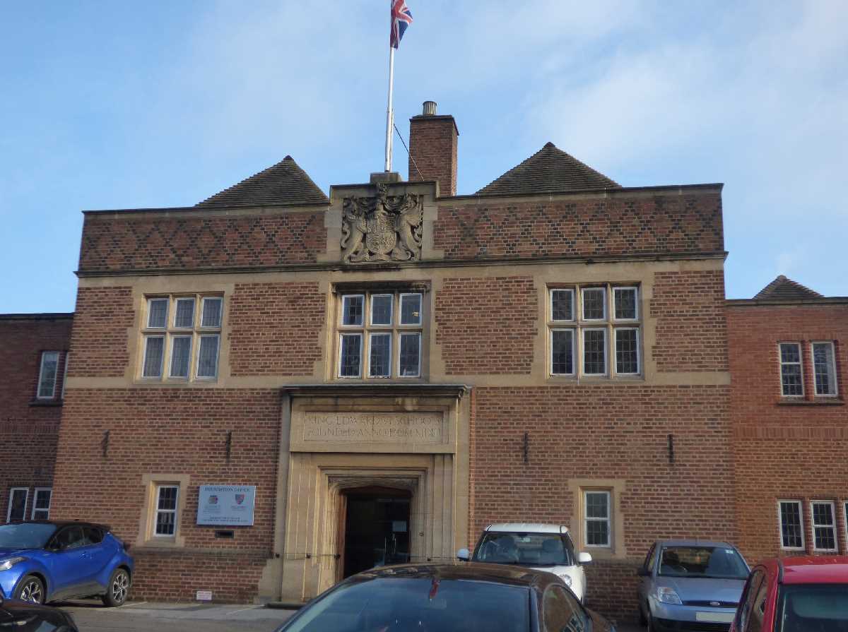 The Foundation of the Schools of King Edward VI in Birmingham - A Birmingham Gem!